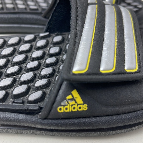 ADIDAS kids slides size 12K - Picture 9 of 15